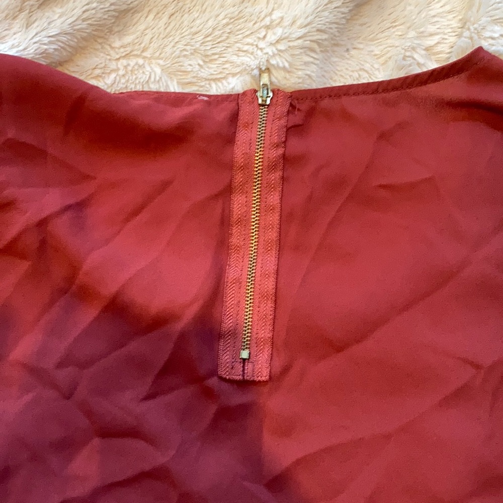 Deep rose blouse - Picture 4 of 5
